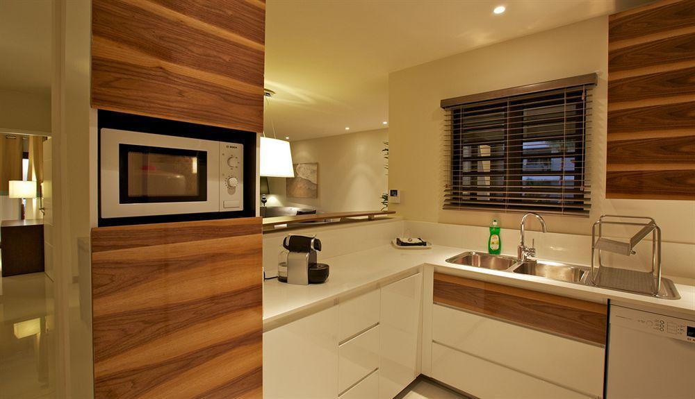 Leora Luxury Accommodation By Dream Escapes Tamarin Exterior photo