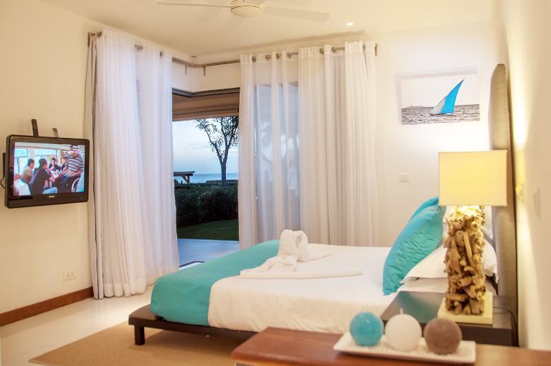 Leora Luxury Accommodation By Dream Escapes Tamarin Exterior photo