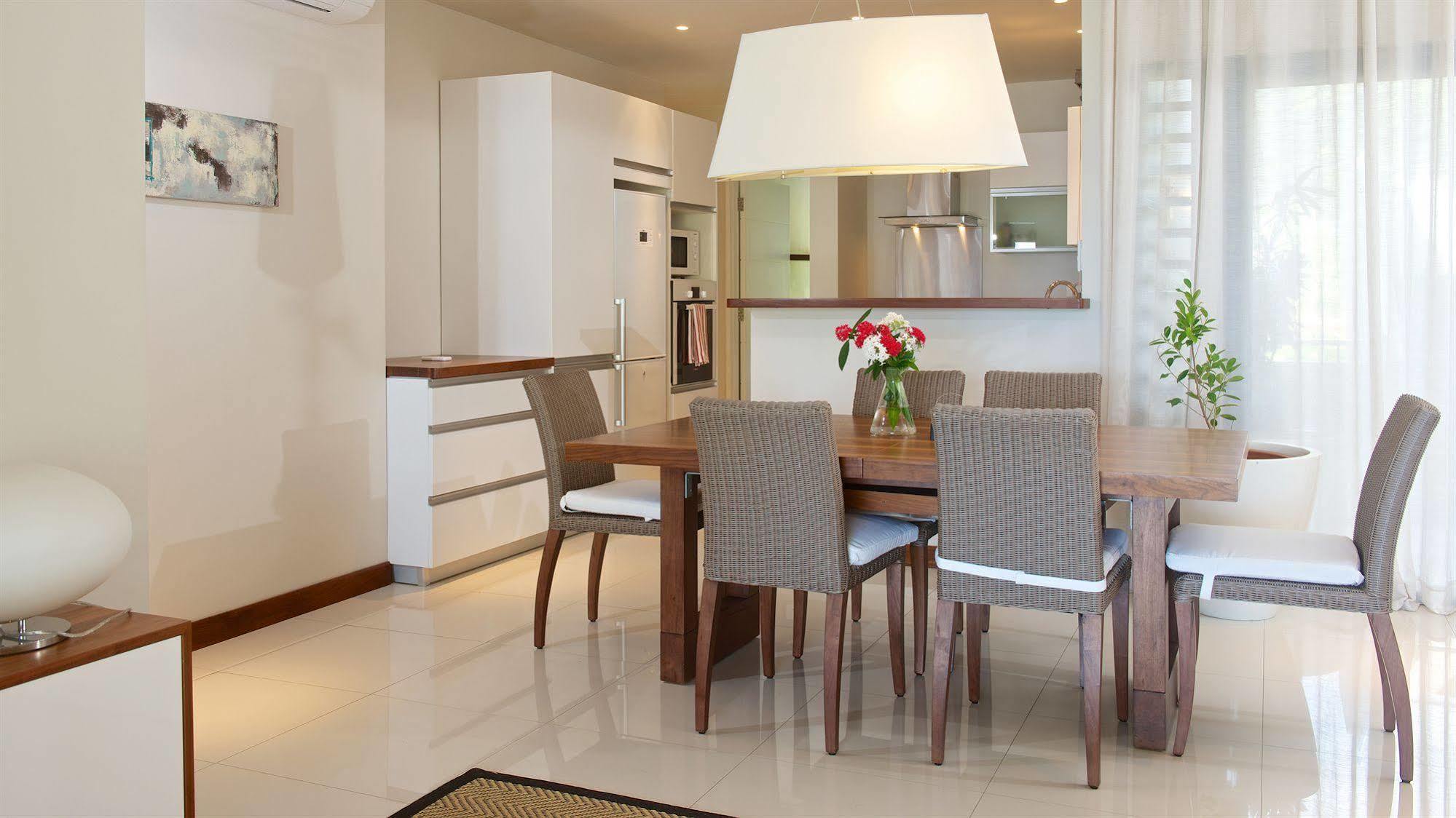 Leora Luxury Accommodation By Dream Escapes Tamarin Exterior photo