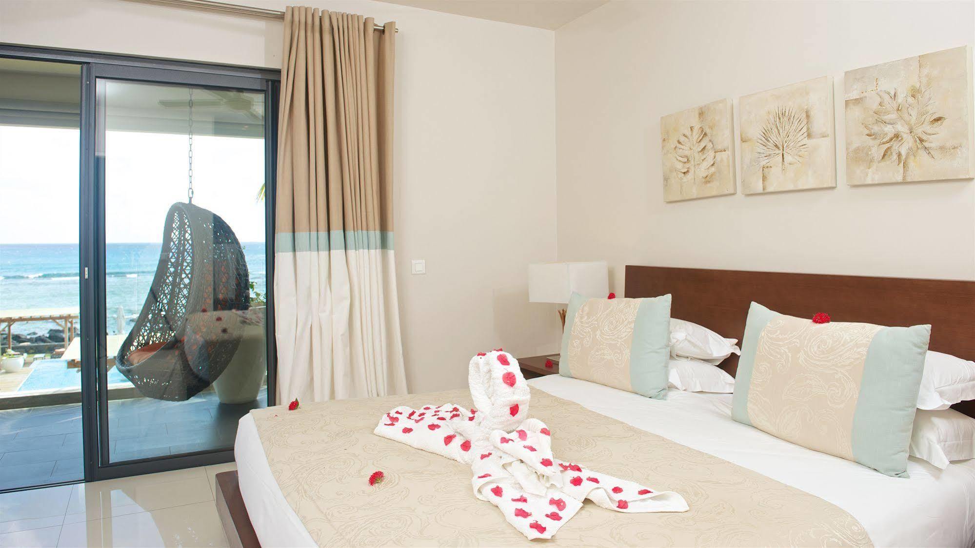 Leora Luxury Accommodation By Dream Escapes Tamarin Exterior photo